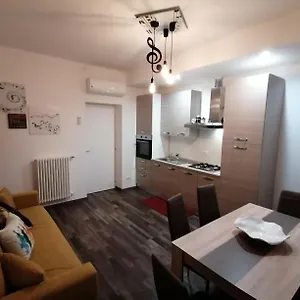 Segui Le Note Della Tua Guest house Cremona