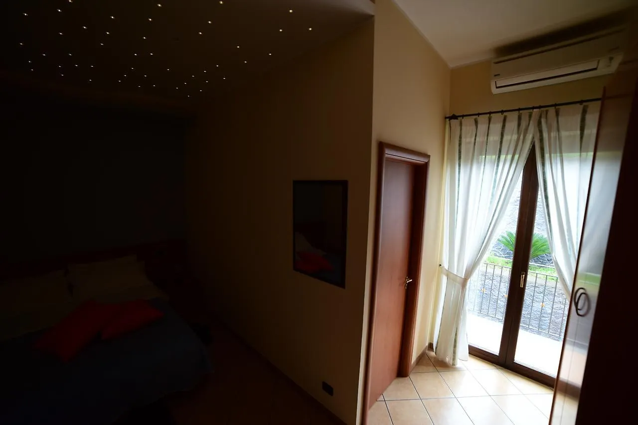 B&B Dimora Dell'Etna Milo Italia