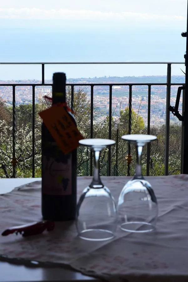 *** Bed and breakfast B&B Dimora Dell'Etna Milo Italia